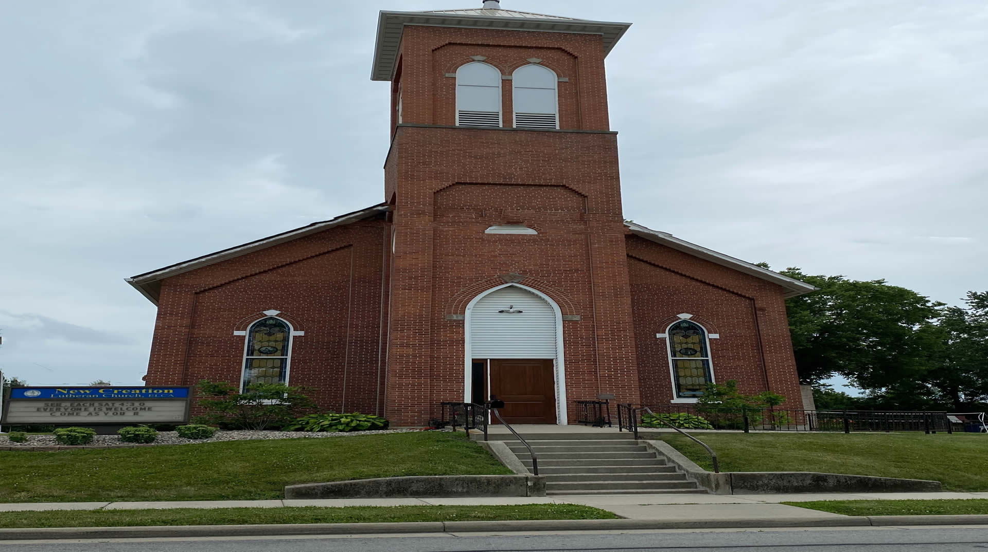 FrontChurchPhoto